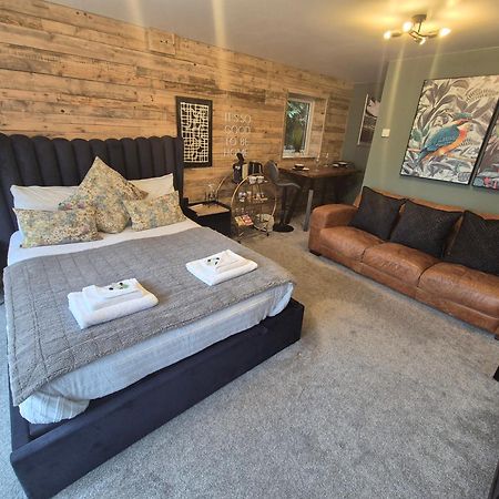 Boutique Shrewsbury Suites 外观 照片