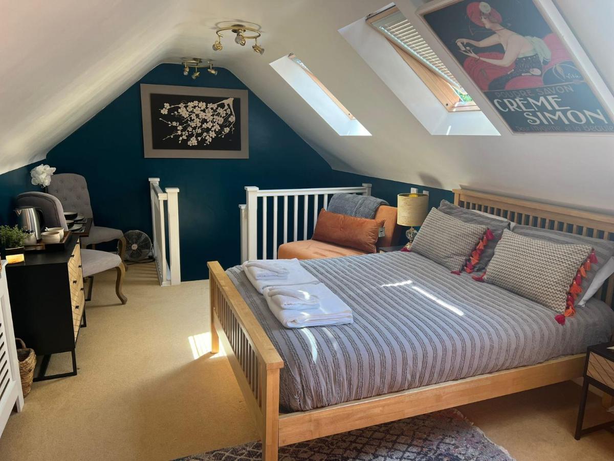 Boutique Shrewsbury Suites 外观 照片