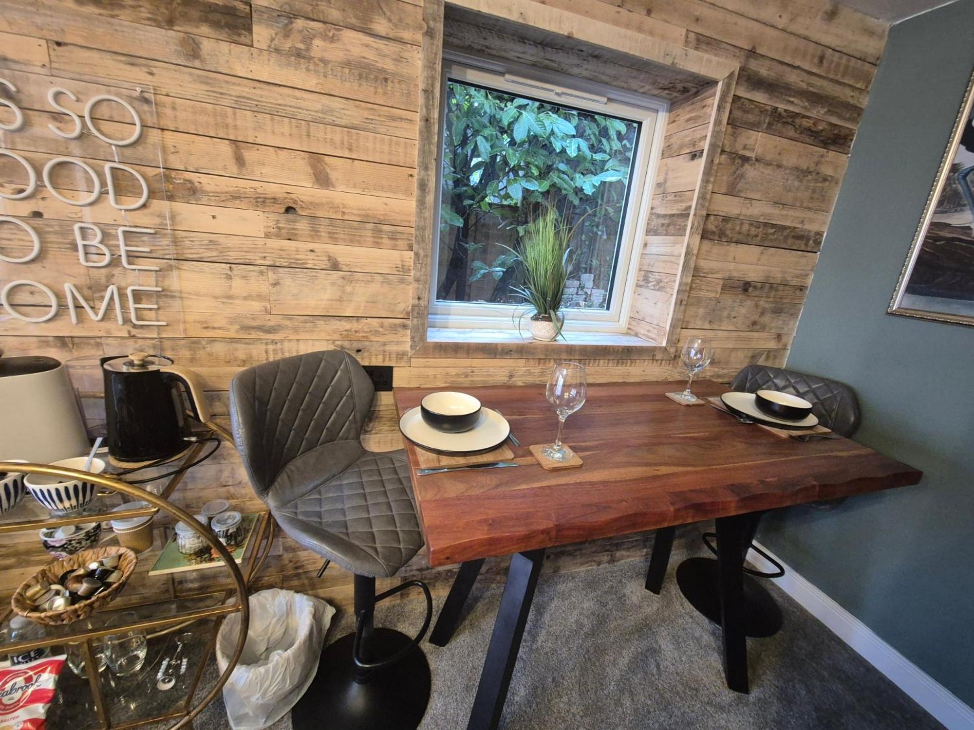 Boutique Shrewsbury Suites 外观 照片